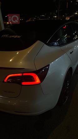 تێسلا مۆدێل 3